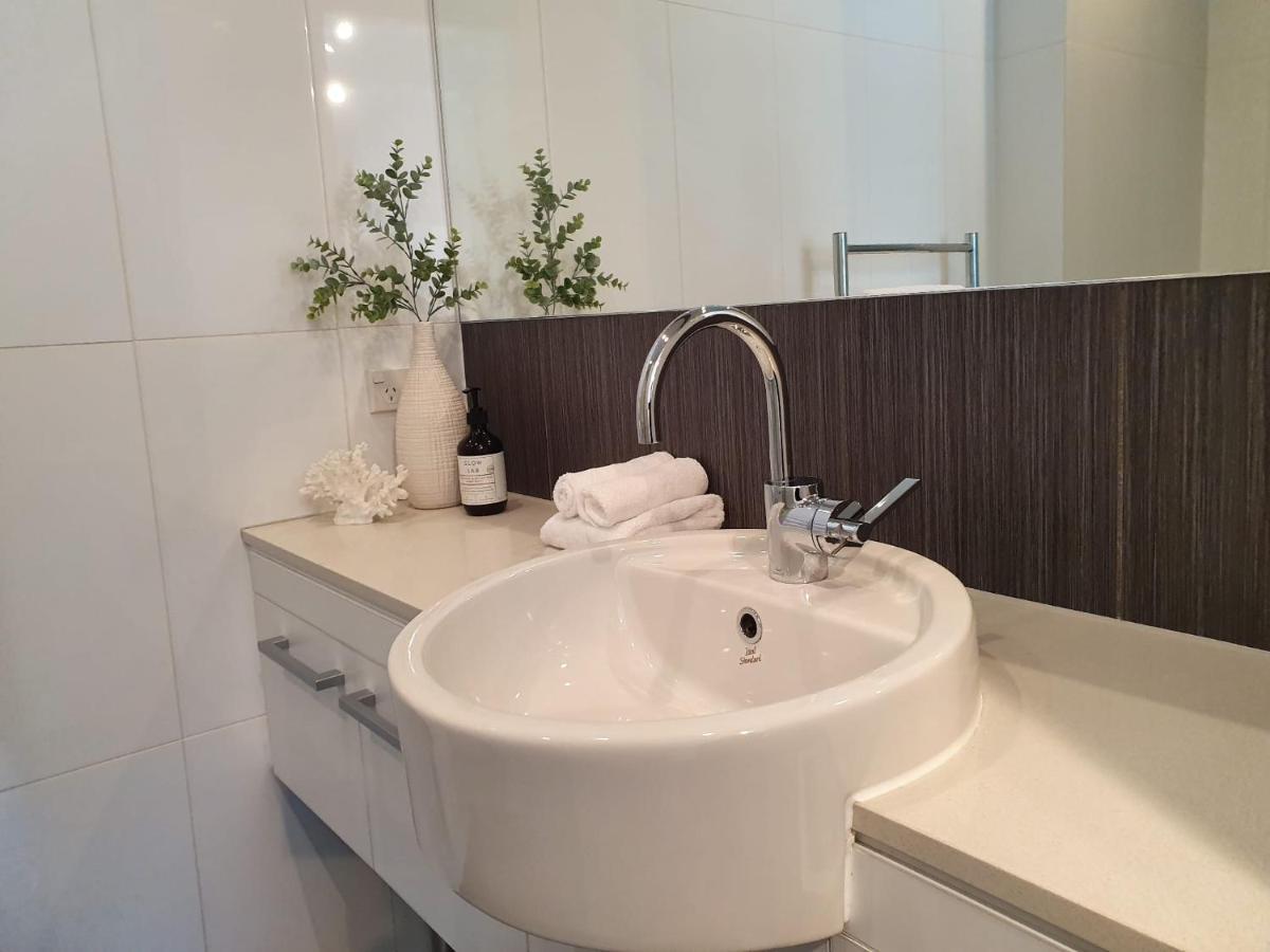 Appartement Stylish Haven Luxury Interiors In Prime Location à Queenstown Extérieur photo